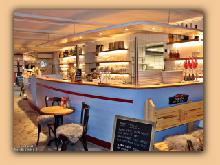 Im Restaurant Hawet in Blokhus.jpg